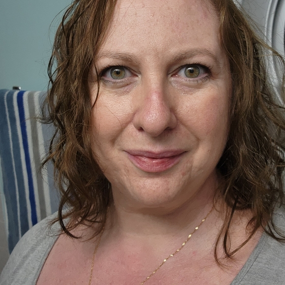 Meet your Posher, Shelli - Picture 7 of 8